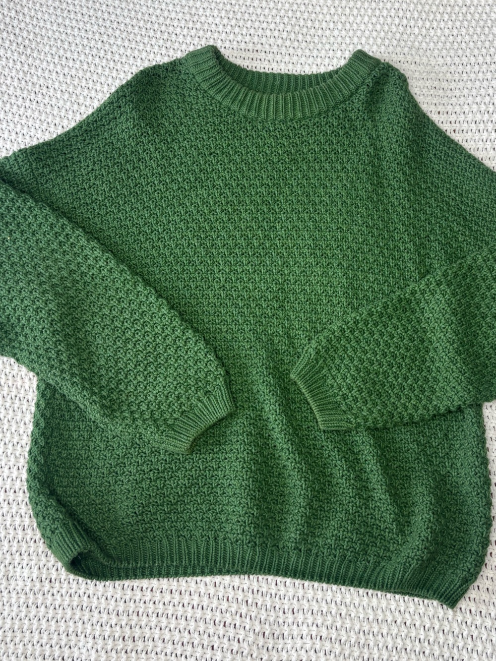 Universal Thread Textured Green Crewneck Sweater